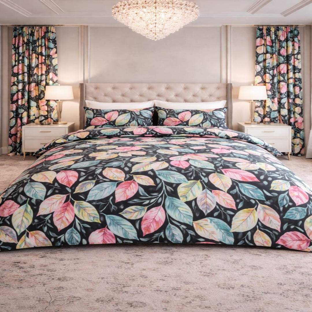 Autumn Leaf Cotton Bedsheet Set – Bold Elegance with Silky Comfort