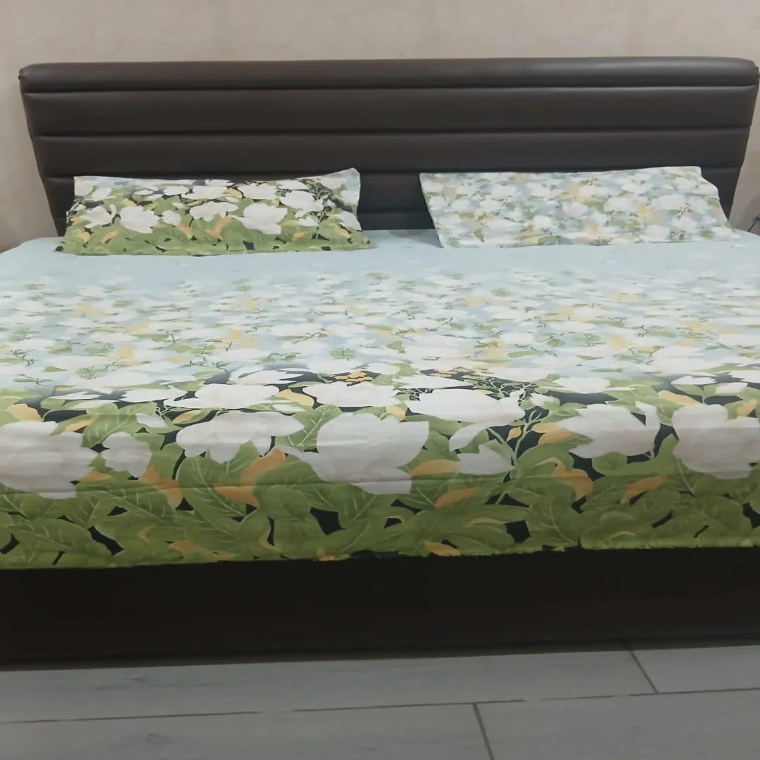 White Blossom Green Cotton Sateen Bedsheet Set – Fresh Floral Elegance & Premium Comfort